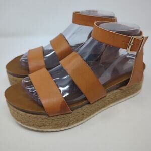 Patrizia by Spring Step Larrisa Strappy Sandals Womens SIze 8.5